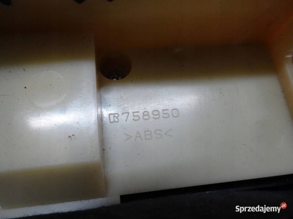 LEXUS IS II 06r panel klimatyzacji radia 758950 sprzedam