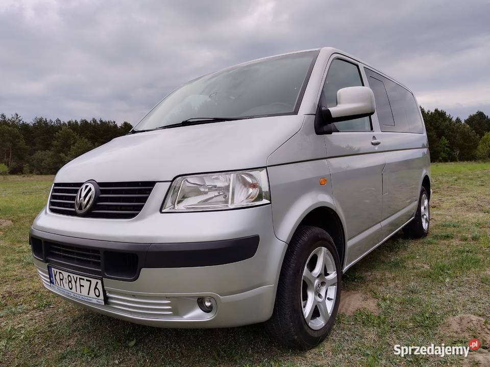 vw t5 caravele 2005r 9 osób klimanawiewy na Piotrkowice
