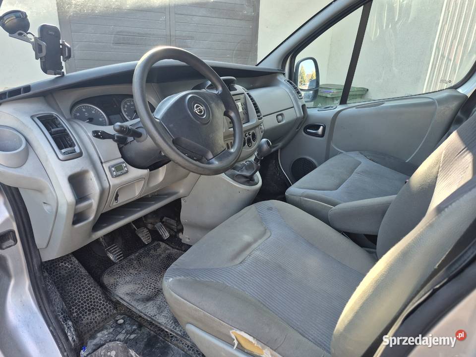 Opel Vivaro 20CDTI uszkodzony silnik diesel Kraków sprzedam