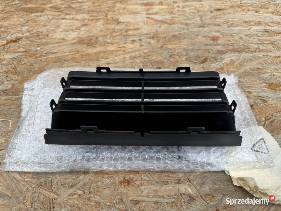 Zaślepka kratki środkowej Opel grandland x 17 Sieraków sprzedam