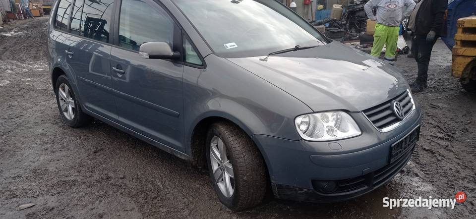 VW Touran 20 TDI część Rok produkcji 2009 Zamość