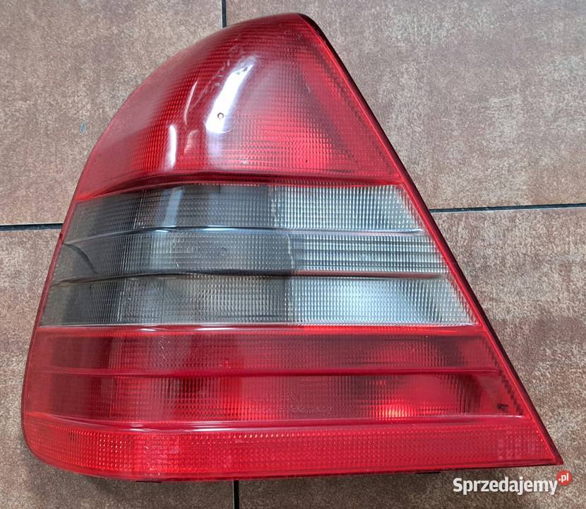 Lampa tył Mercedes W202 Sedan Płońsk