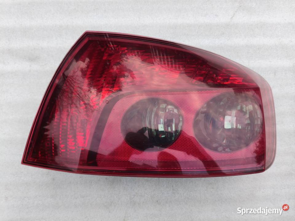 Lampa Prawy Tył Tylna Prawa Peugeot 407 Sedan osobowe Wyszków
