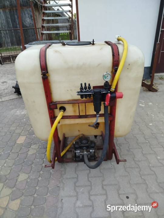 Opryskiwacz 600L do Herbicydów remoncie Gózd sprzedam