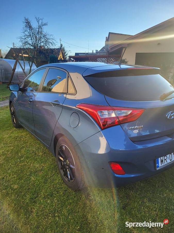Sprzedam zadbanego HYUNDAIA I30 z 2016 r w Rok produkcji 2016 Radom sprzedam