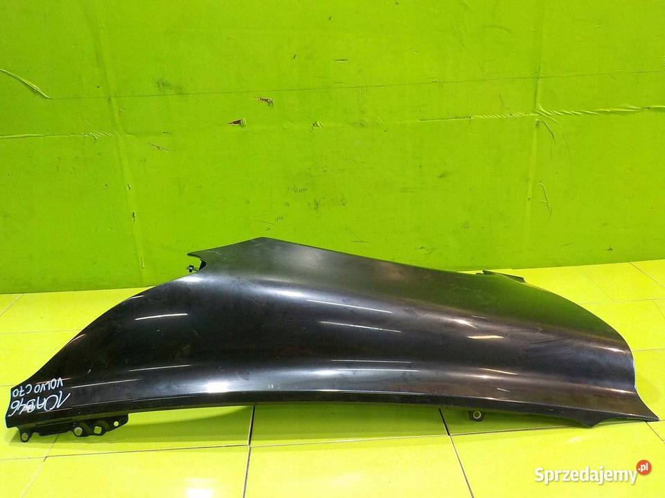 VOLVO C70 II 07r blotnik prawy przod mazowieckie