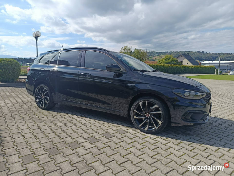Fiat Tipo SDesign 14 TJet 120 super wyposażenie Nowy Sącz