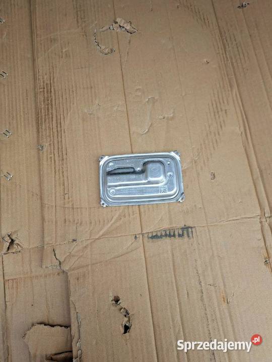 Przetwornica moduł LED lewy Mercedes A2139002834