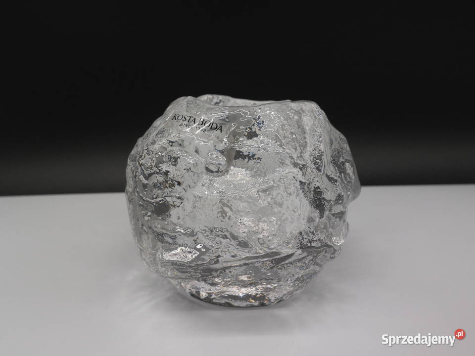 Świecznik KOSTA BODA Snowball Projekt Ann Wrff Raszków