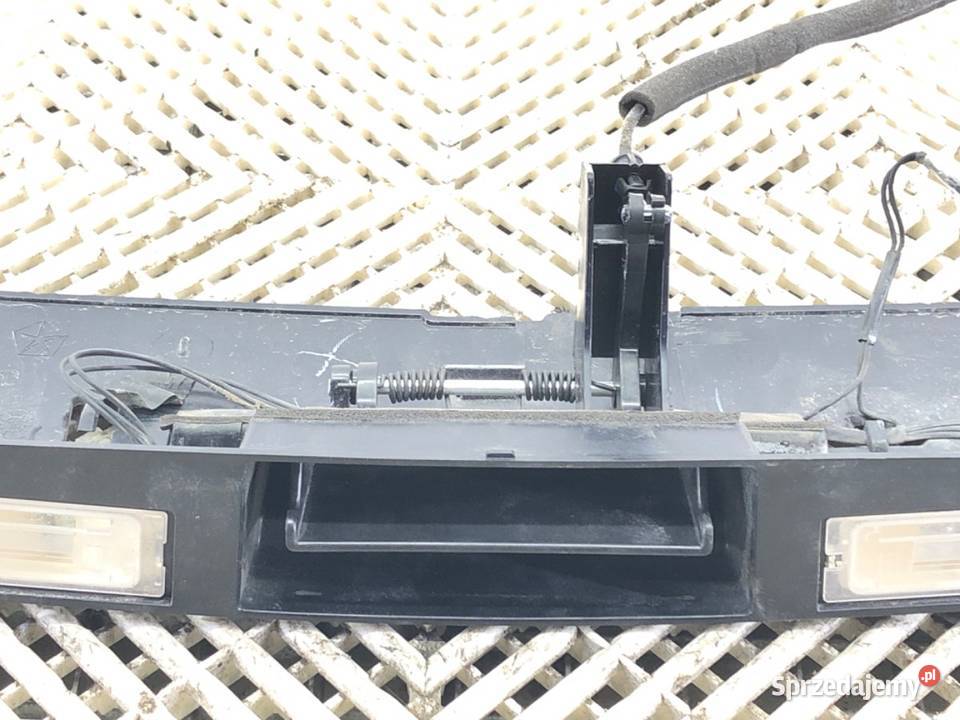 LISTWA KLAMKA KLAPY TYŁ DODGE CARAVAN V 855010 sprzedam