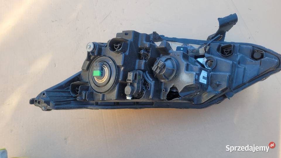Nissan Qashqai II J11 REFLEKTOR PRAWY LAMPA Ruda Śląska