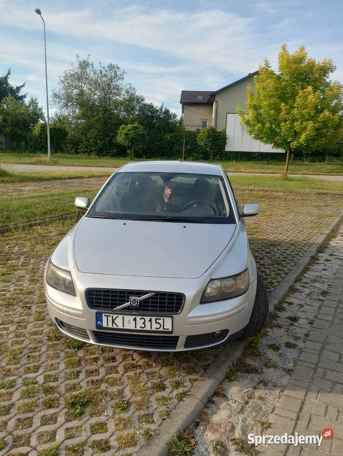 Sprzedam samochód osobowy marki Volvo S40 ESP Chęciny