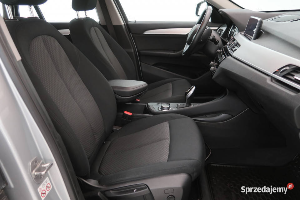 BMW X1 xDrive18d przyciemniane szyby śląskie Zabrze