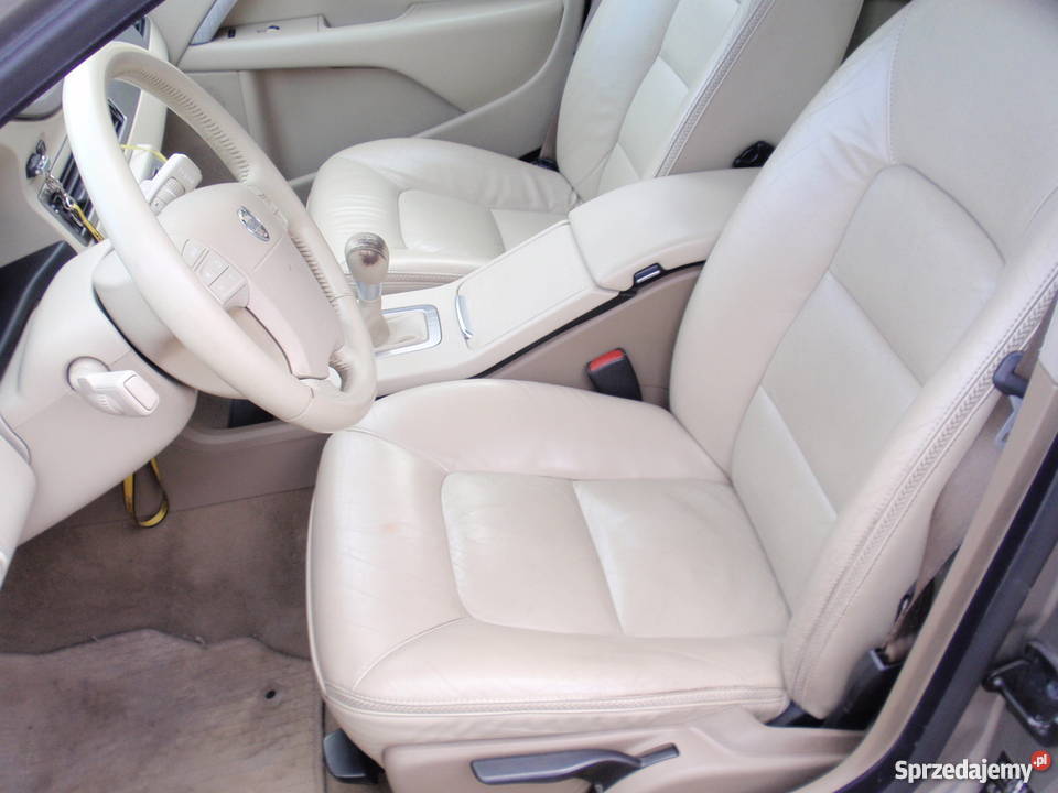 Volvo xc70 2008 D5manual bezowe skory navi klimatyzacja XC 70 Leszno