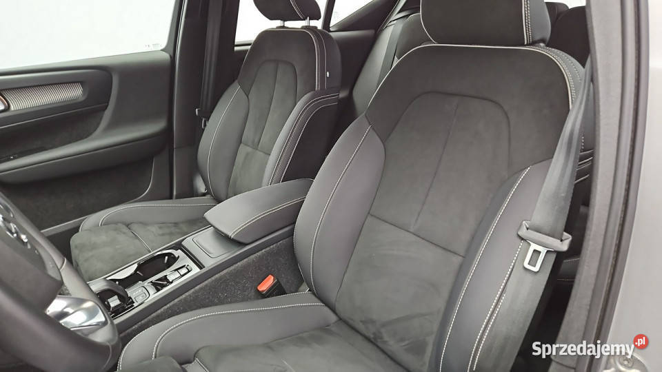 Volvo XC 40 B3 Ultimate Dark aut Z Polskiego mazowieckie Warszawa