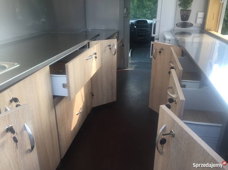 Mercedes Sprinter 308 cdi Food truck samochód Koło
