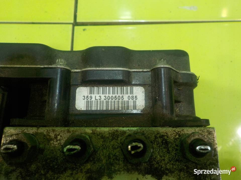 BMW X3 E83 20 D 05r pompa ABS 3414791 3414792 osobowe Suków