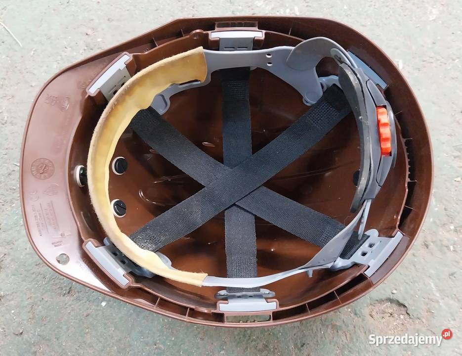 Kask i odzież robocza Lubin