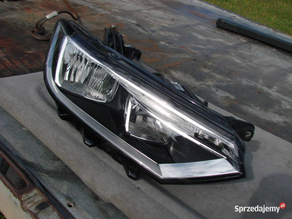 VW Passat B8 reflektor H7 ORF EU KPL Mielec