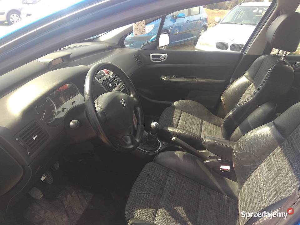 Peugeot 307 20 benzyna 2002r skóry klima zamiana Rzeszów