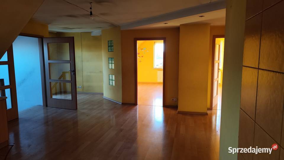 Ciekawy dom parterowy z poddaszem NAREW podlaskie