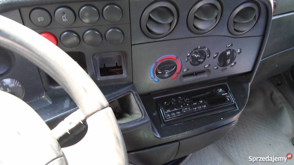 Iveco Dajly skrzyniowy 35 C 13 28 2004 r Garwolin