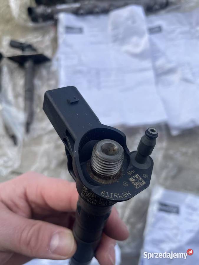 Wtryski 03L 130 277 listwa wtryskowa 03L 130 089 Ostrołęka