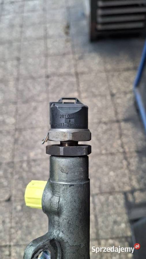Listwa wtryskowa bmw e46 320d Rok produkcji 2002 Jaworzno