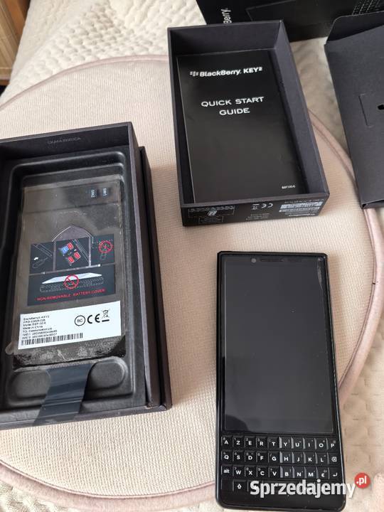 Blackberry Key2 Android 15 piękno funkcjonalność Gliwice