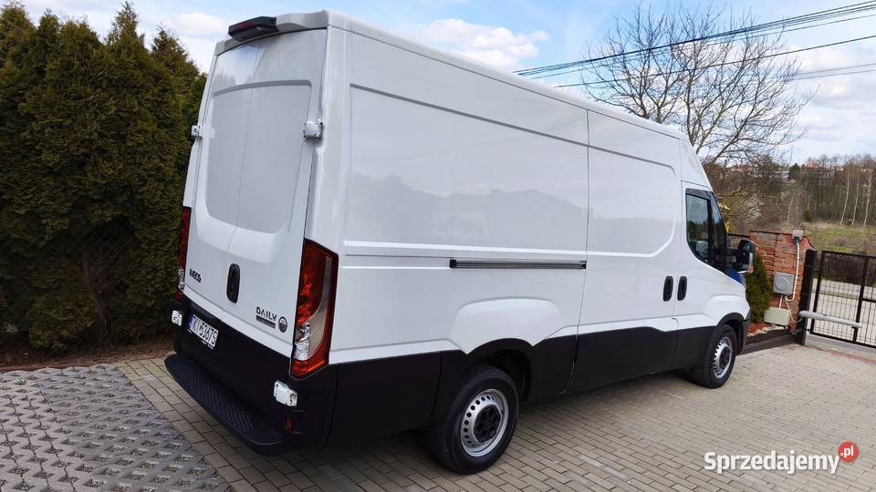 Iveco Daily 3516 Blaszak L3 H2 z Niemiec VAT 23 Opatów sprzedam