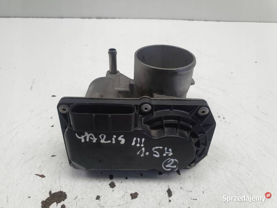 PRZEPUSTNICA Toyota Yaris III 15 VVTi 2 osobowe lubelskie Chełm