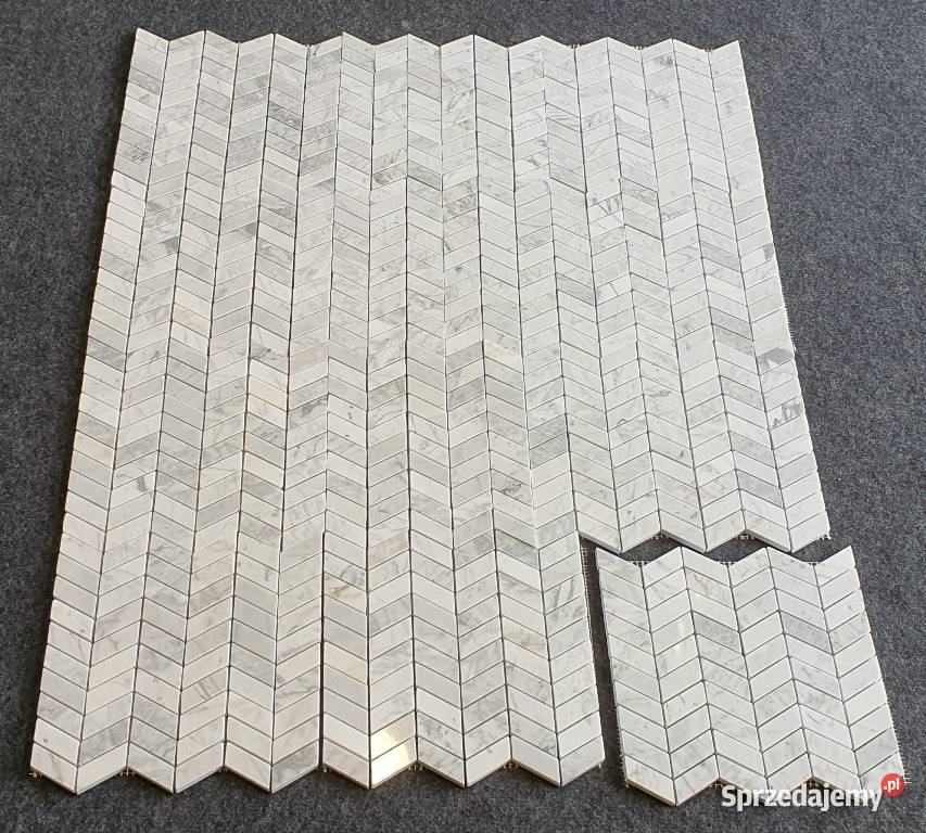 MOZAIKA KAMIENNA CHEVRON BIAŁY MARMUR CARRARA