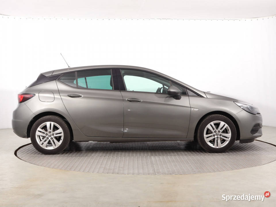 Opel Astra 12 Turbo Katowice
