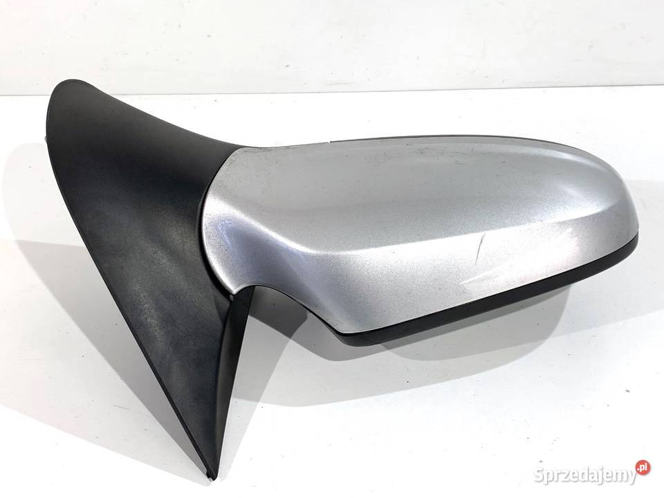 LUSTERKO PRAWY OPEL ASTRA H Hatchback 0510