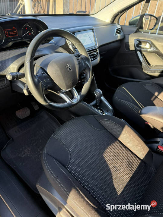 Peugeot 208 12 110 automatic 67 salon Polska I Bolesławiec