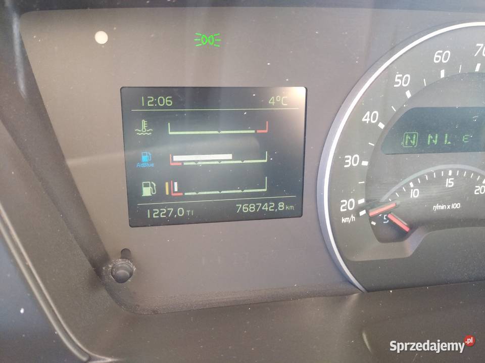 Do sprzedania VOLVO FH 460 ciągnik w stanie ADR Radom