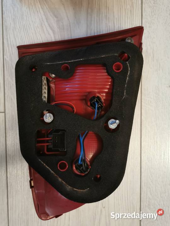 VW Passat B7 Lampa tylna prawa i lewa klapa Białystok