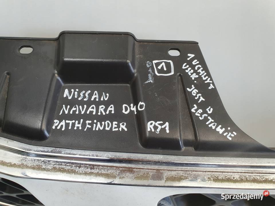 Nissan Navara III D40 Pathfinder III ATRAPA osobowe Atrapy Rudka