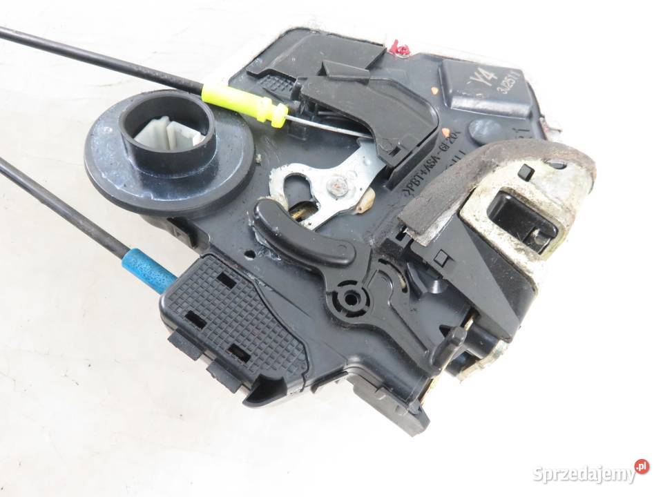 ZAMEK PRAWY TYLNY TOYOTA AVENSIS II T25