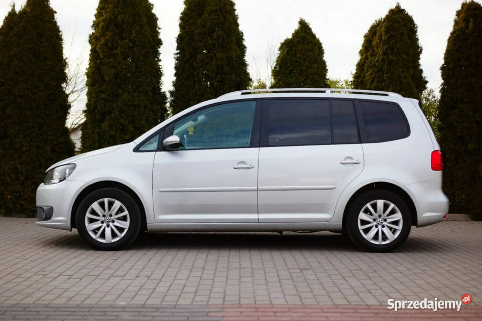 Volkswagen Touran 16TDI105AutomatSkóra7Osobowy światła do jazdy dziennej Rzekuń