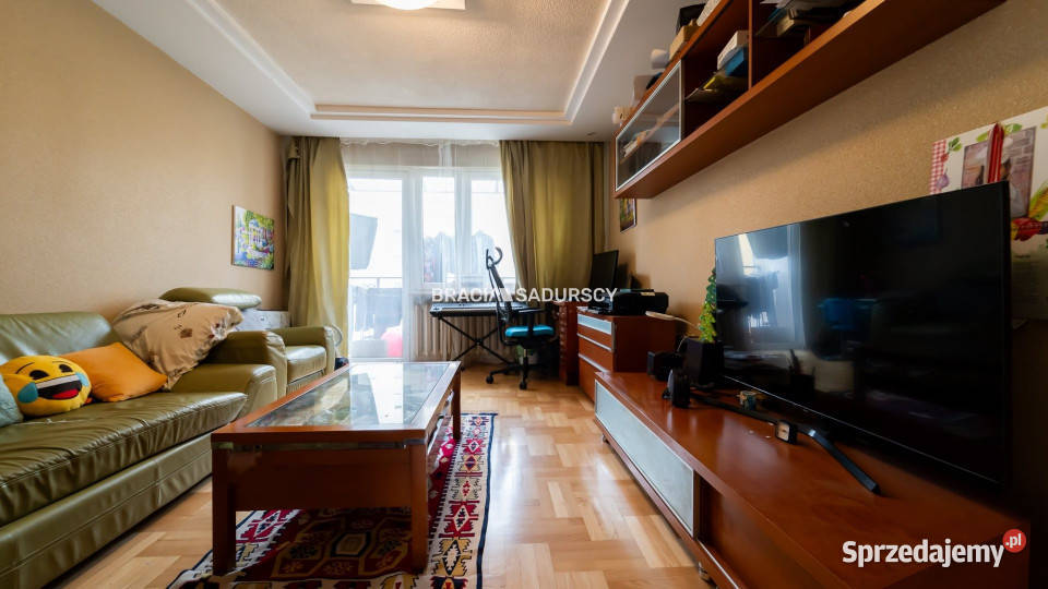 Mieszkanie Kraków os Dywizjonu 303 73m2 3