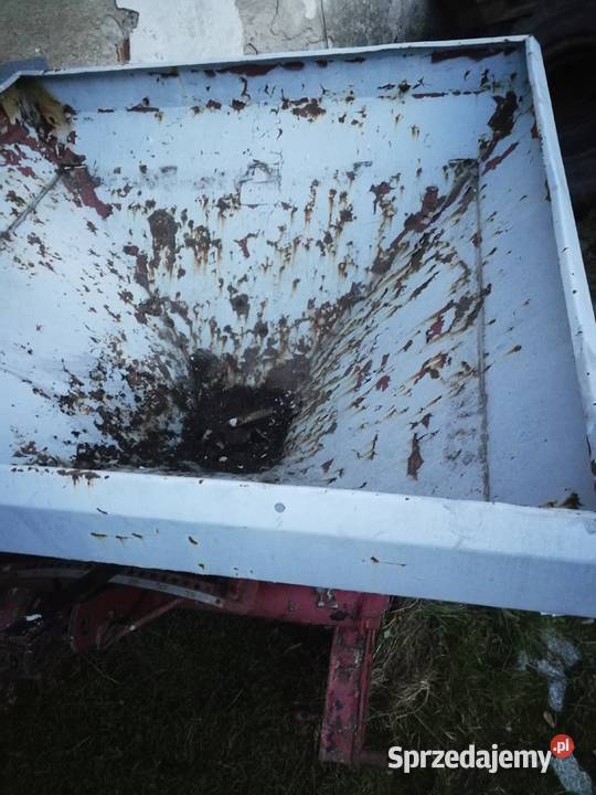 Rozsiewacz nawozu rauch dolnośląskie Strzegom