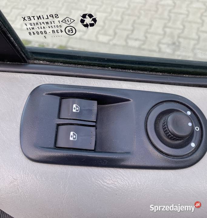 Opel Vivaro 20 CDTI 8 miejsc Tempomat Zadbany ESP zachodniopomorskie Szczecin
