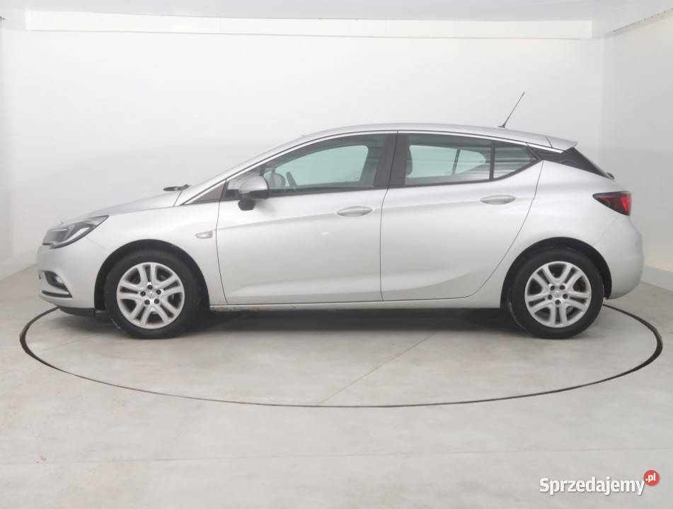 Opel Astra 14 T sprzedam