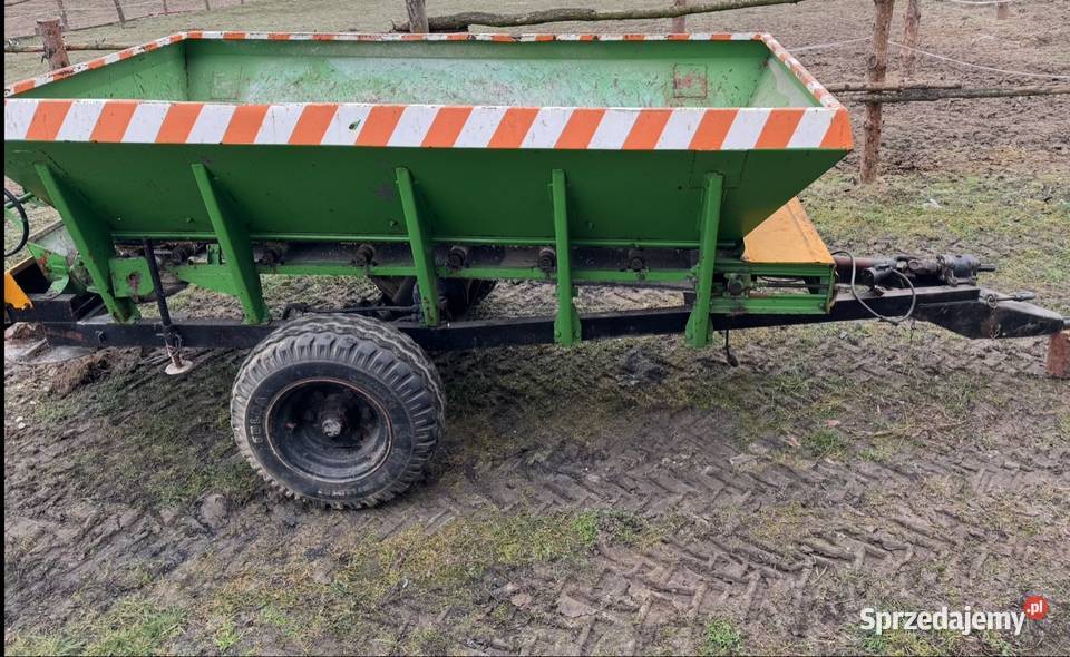 Rozsiewacz do wapna Piast RCW 3 Jeżewo sprzedam