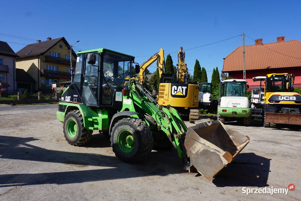 Ładowarka CAT 906 2004 Jeziorko