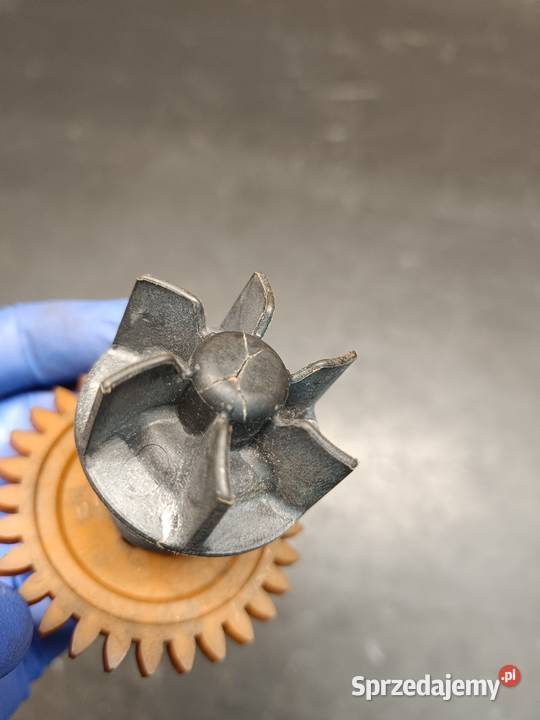 Pompa wody wirnik tryb zębatka części Suzuki DRZ Gołaczewy