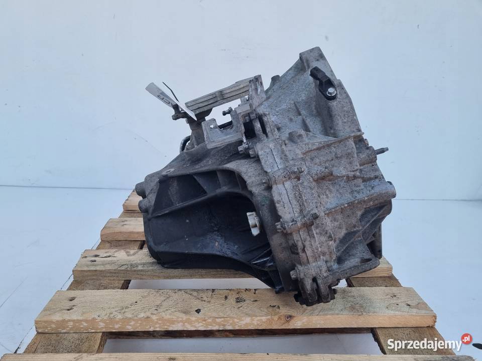 Nissan Qashqai J10 15 DCI SKRZYNIA BIEGÓW manual Rudka