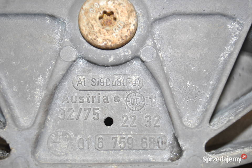 Belka poprzeczna skrzyni biegów BMW E65 E66 osobowe sprzedam