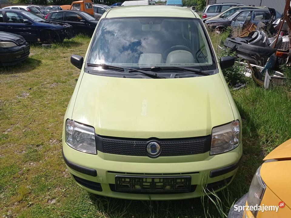 Fiat Panda 11 40 kW 2003 r dawca części Rok produkcji 2003 Szklarka Myślniewska sprzedam